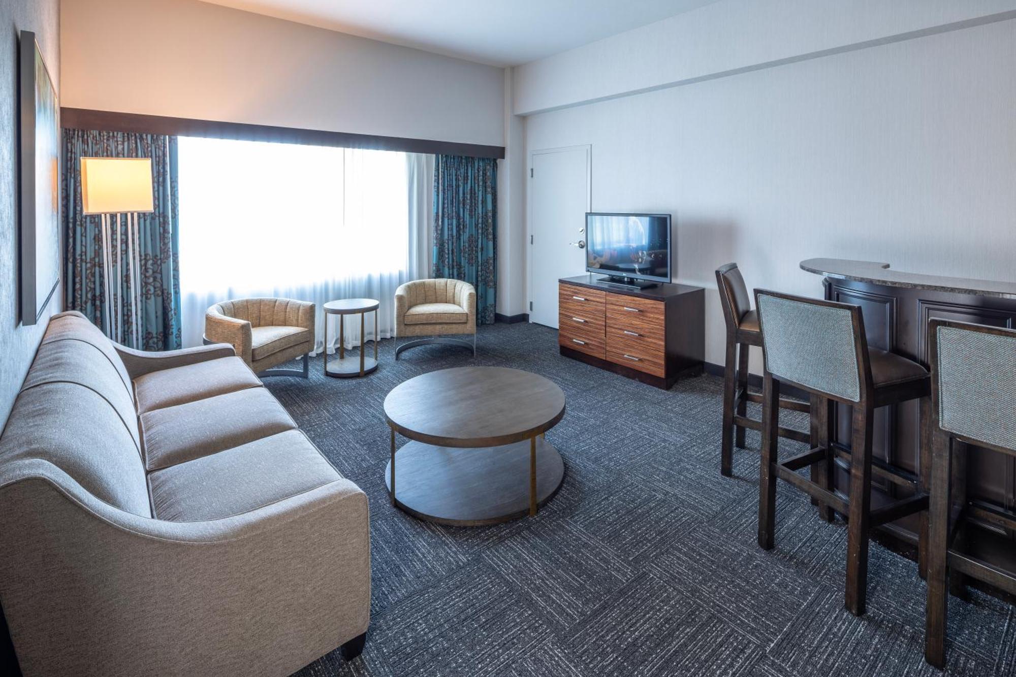 Presidential Suite,1662411221:JPEG